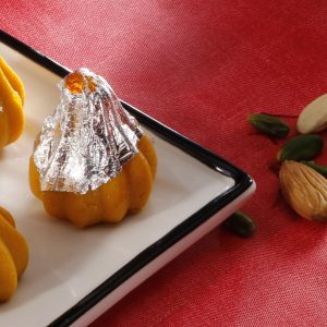 Kaju Kesar Modak
