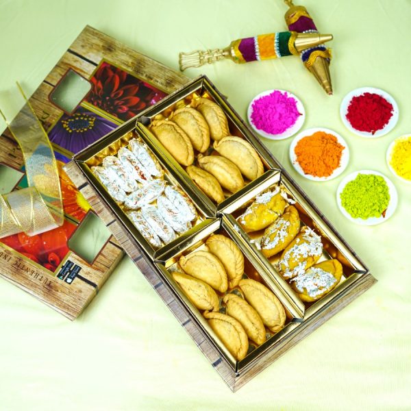 Petolide Holi Box