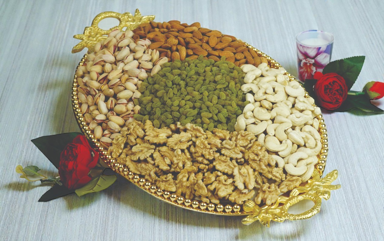 Golden Oval Dry Fruit Tray (B)