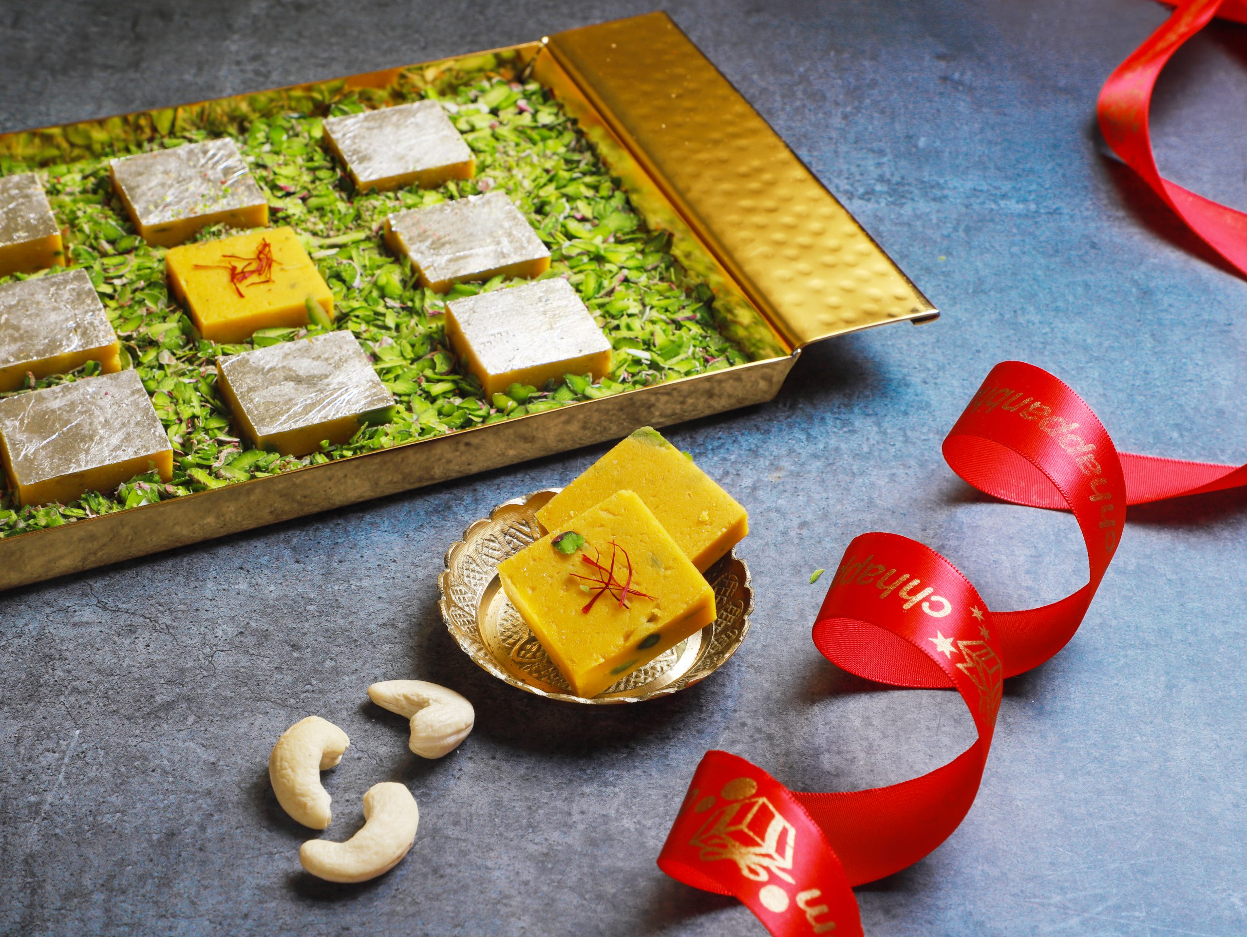 Kaju Kesar Barfi